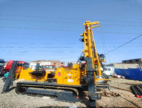 民源鉆機(jī)工地